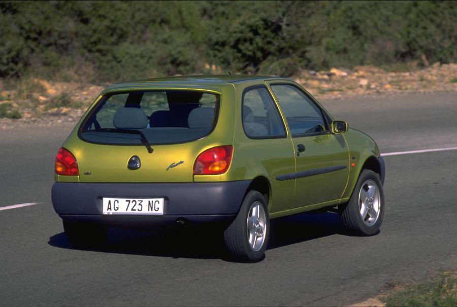  Ford Fiesta 1996 года  (фото 13 из 53)